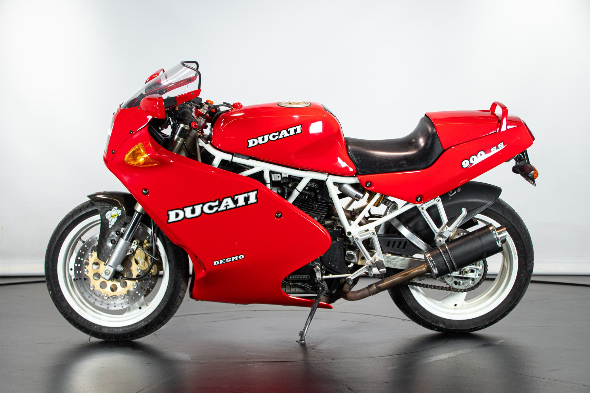 Ducati 900 SS 