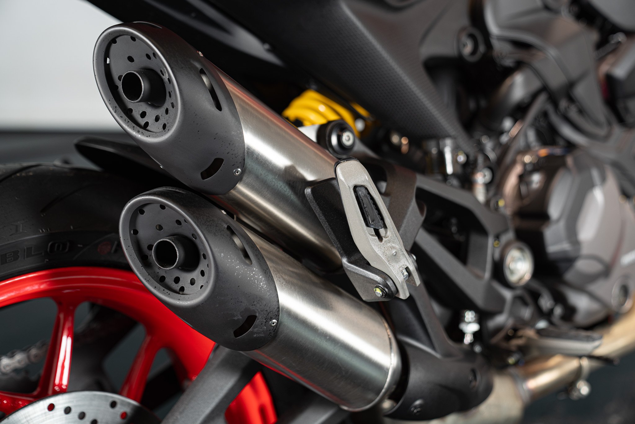 Ducati MONSTER 