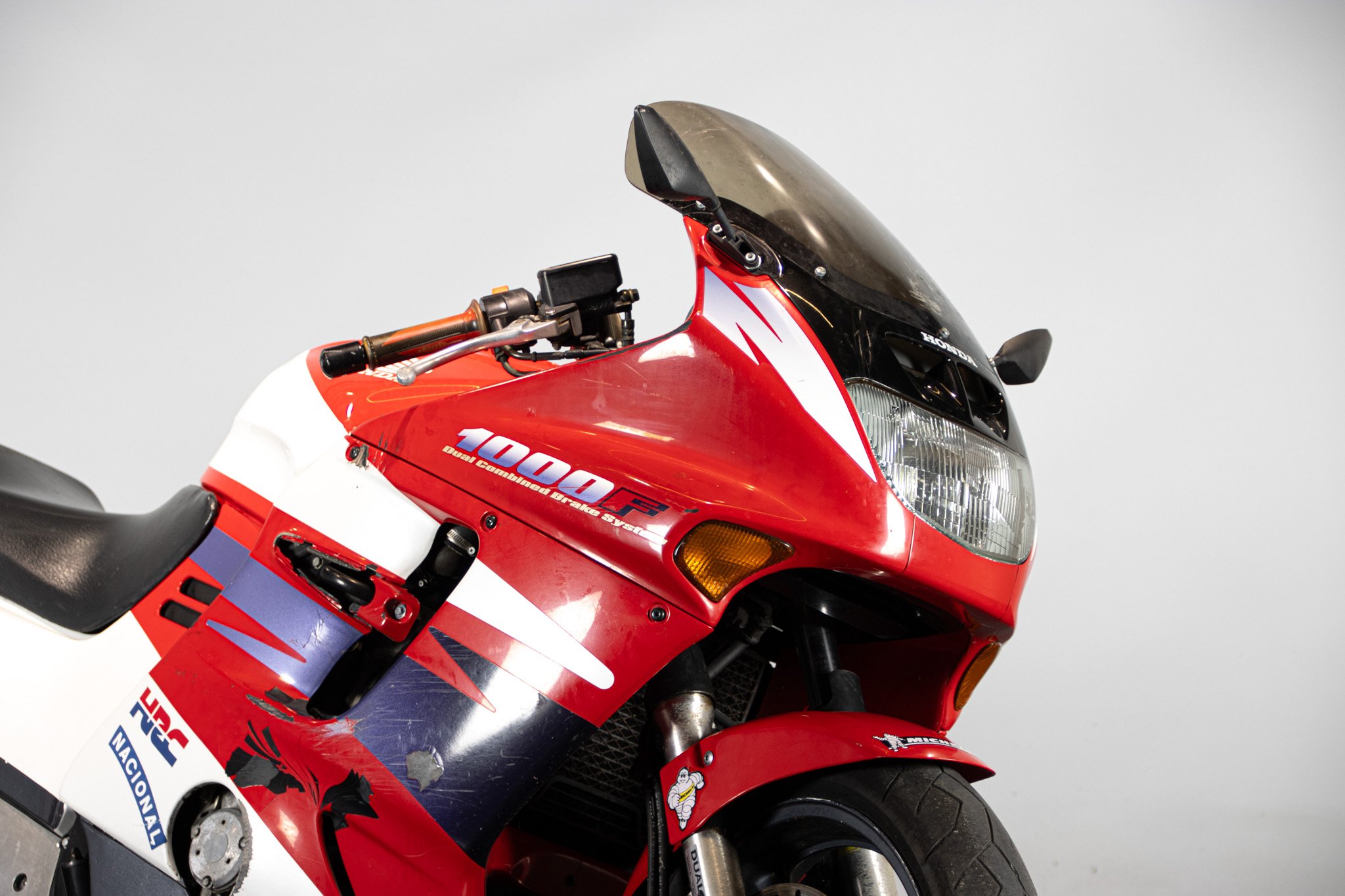 Honda CBR 1000 F 