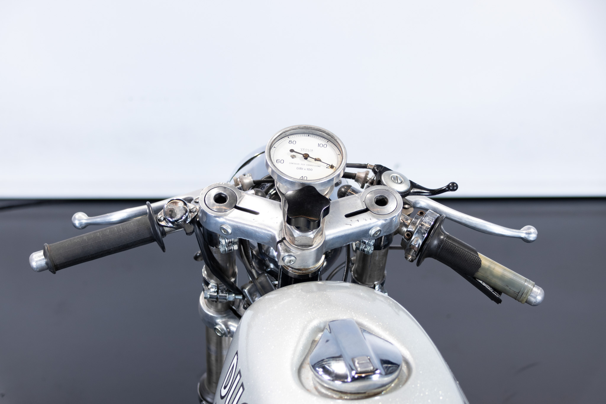 Ducati 350 Desmo 