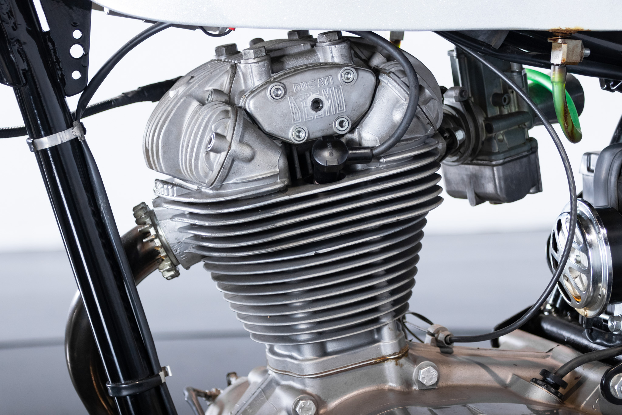 Ducati 350 Desmo 