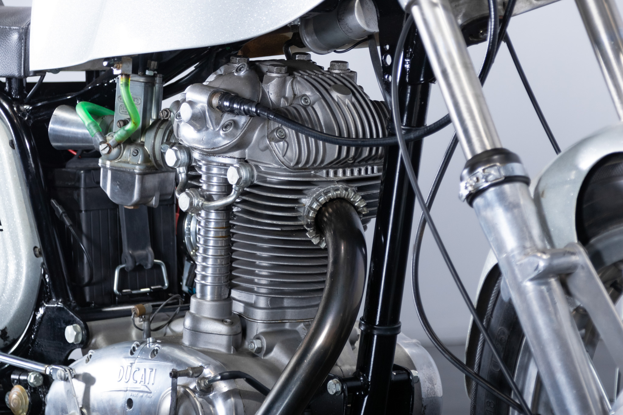 Ducati 350 Desmo 