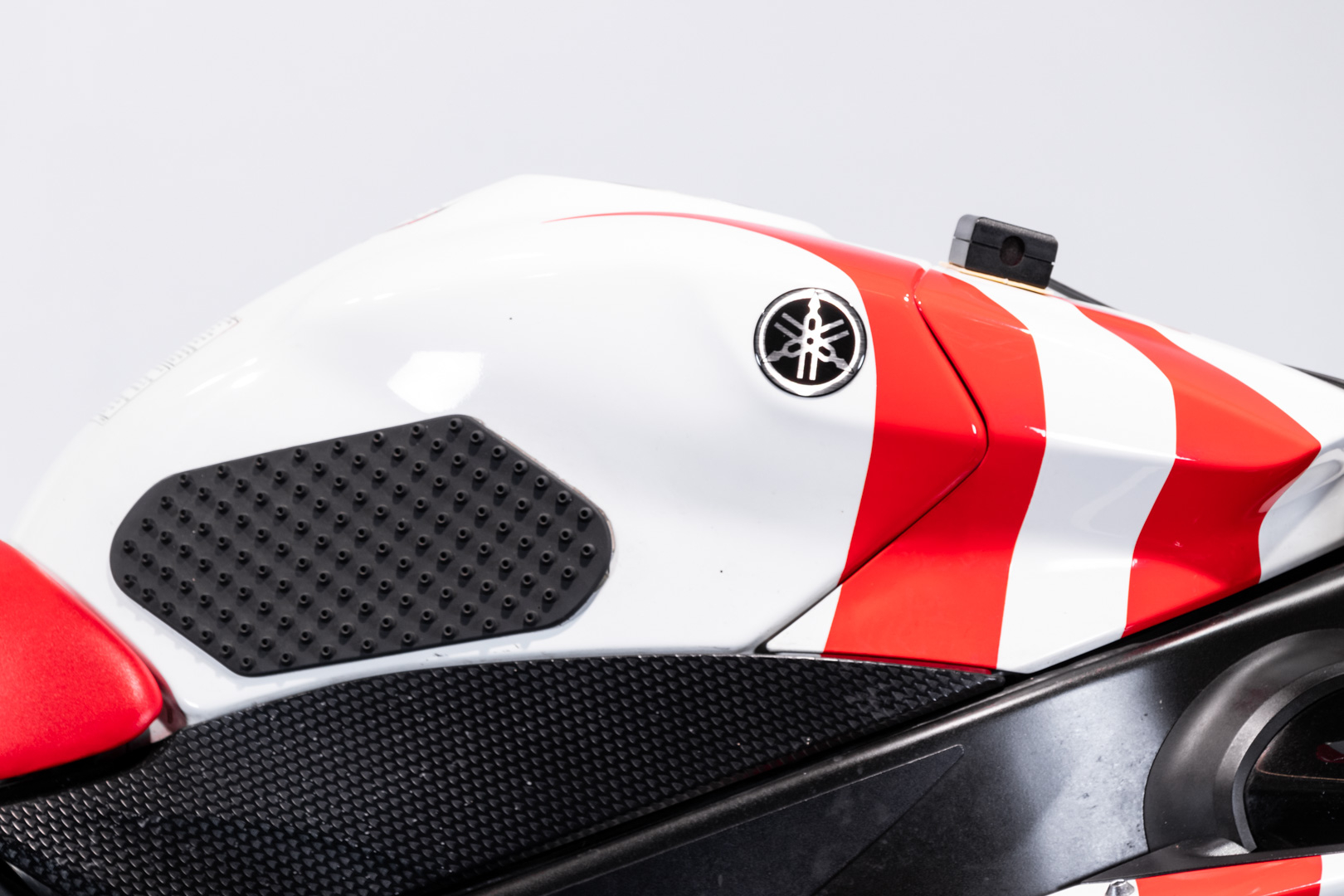 Yamaha R1 10° ANNIVERSARIO N° 61\\500 