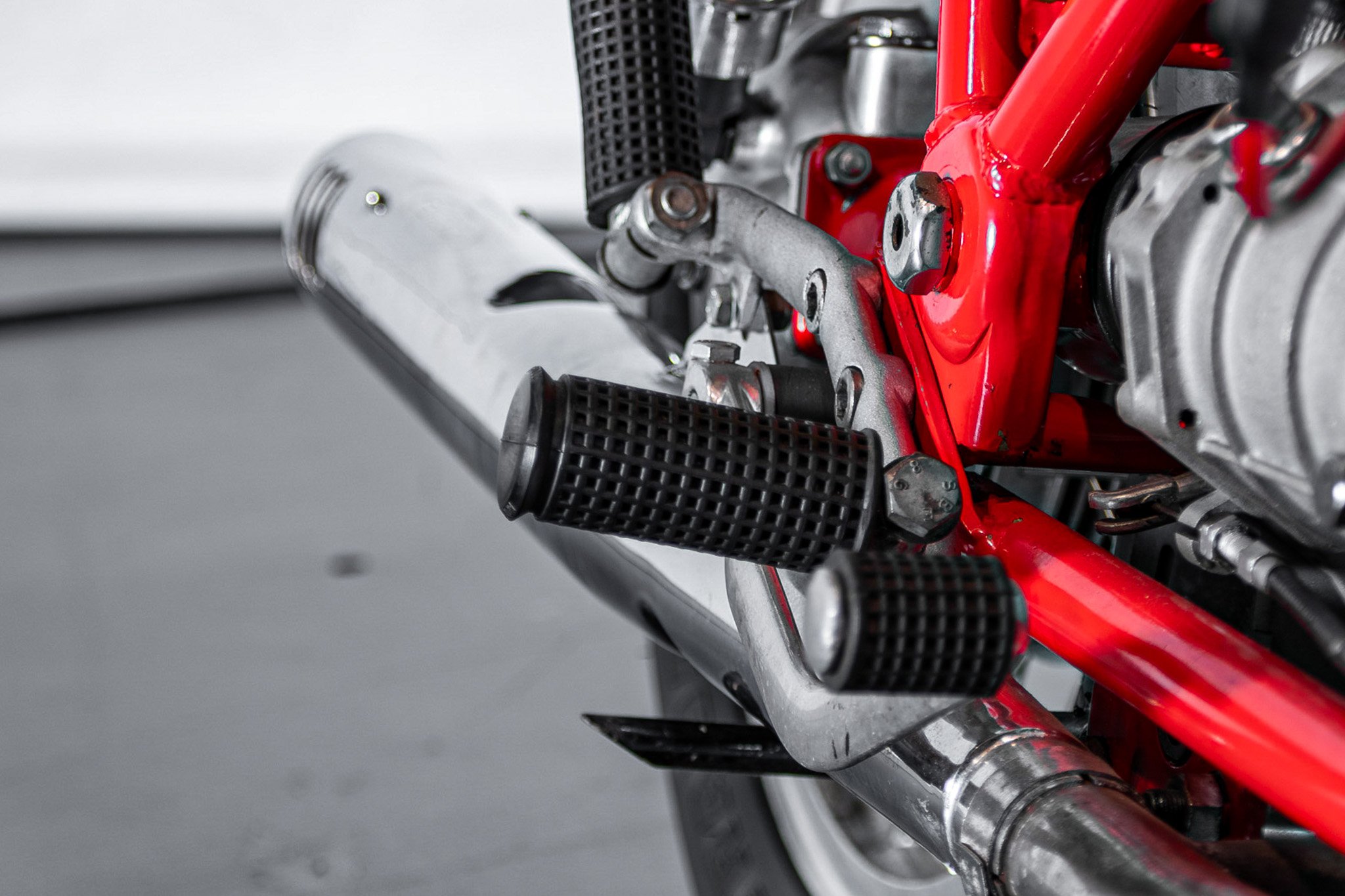 Moto Guzzi V7 SPORT \"Telaio Rosso\" 
