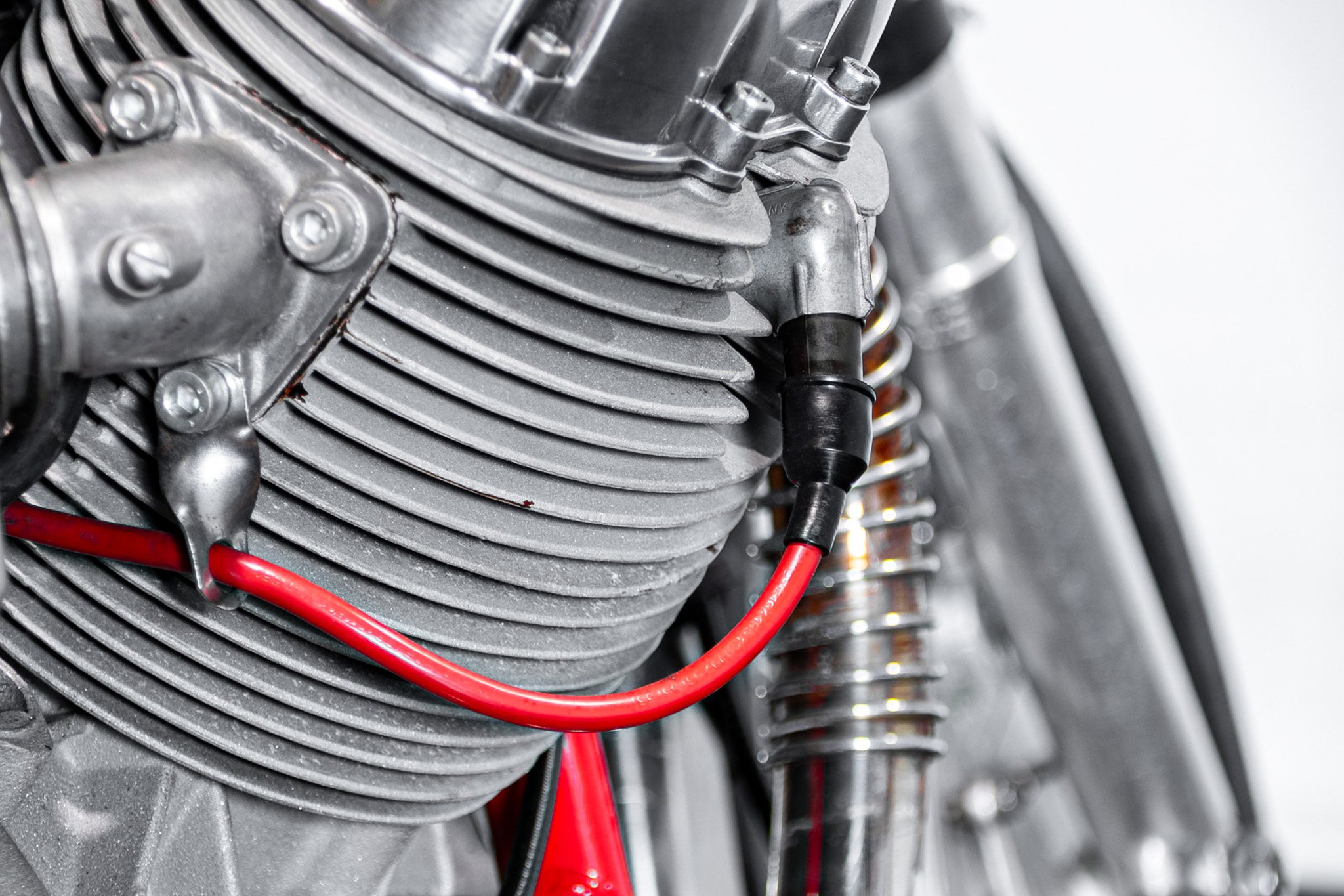Moto Guzzi V7 SPORT \"Telaio Rosso\" 