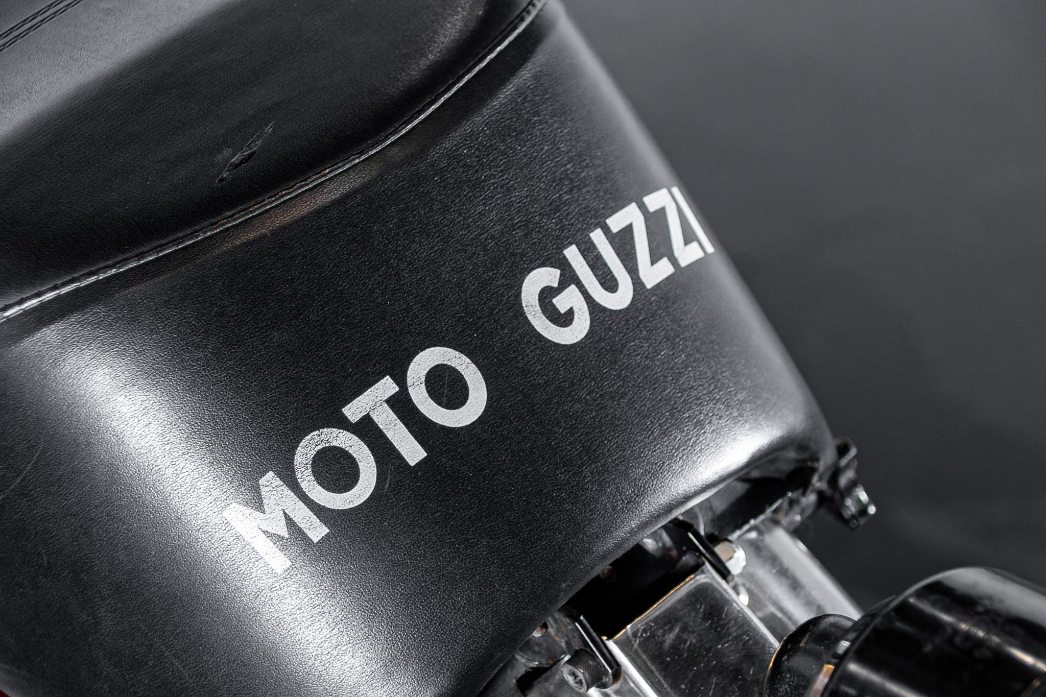 Moto Guzzi V7 SPORT \"Telaio Rosso\" 