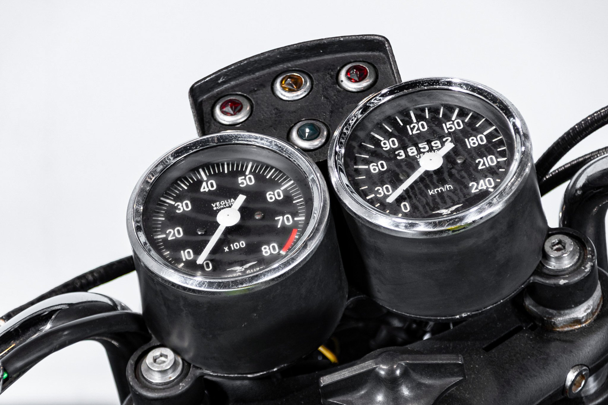 Moto Guzzi V7 SPORT \"Telaio Rosso\" 