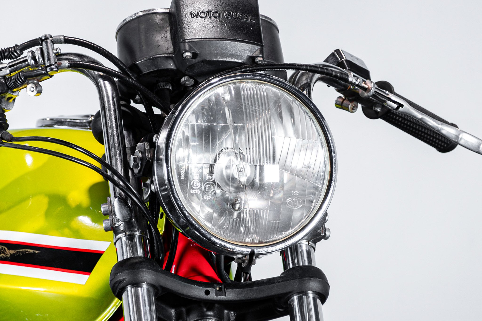 Moto Guzzi V7 SPORT \"Telaio Rosso\" 