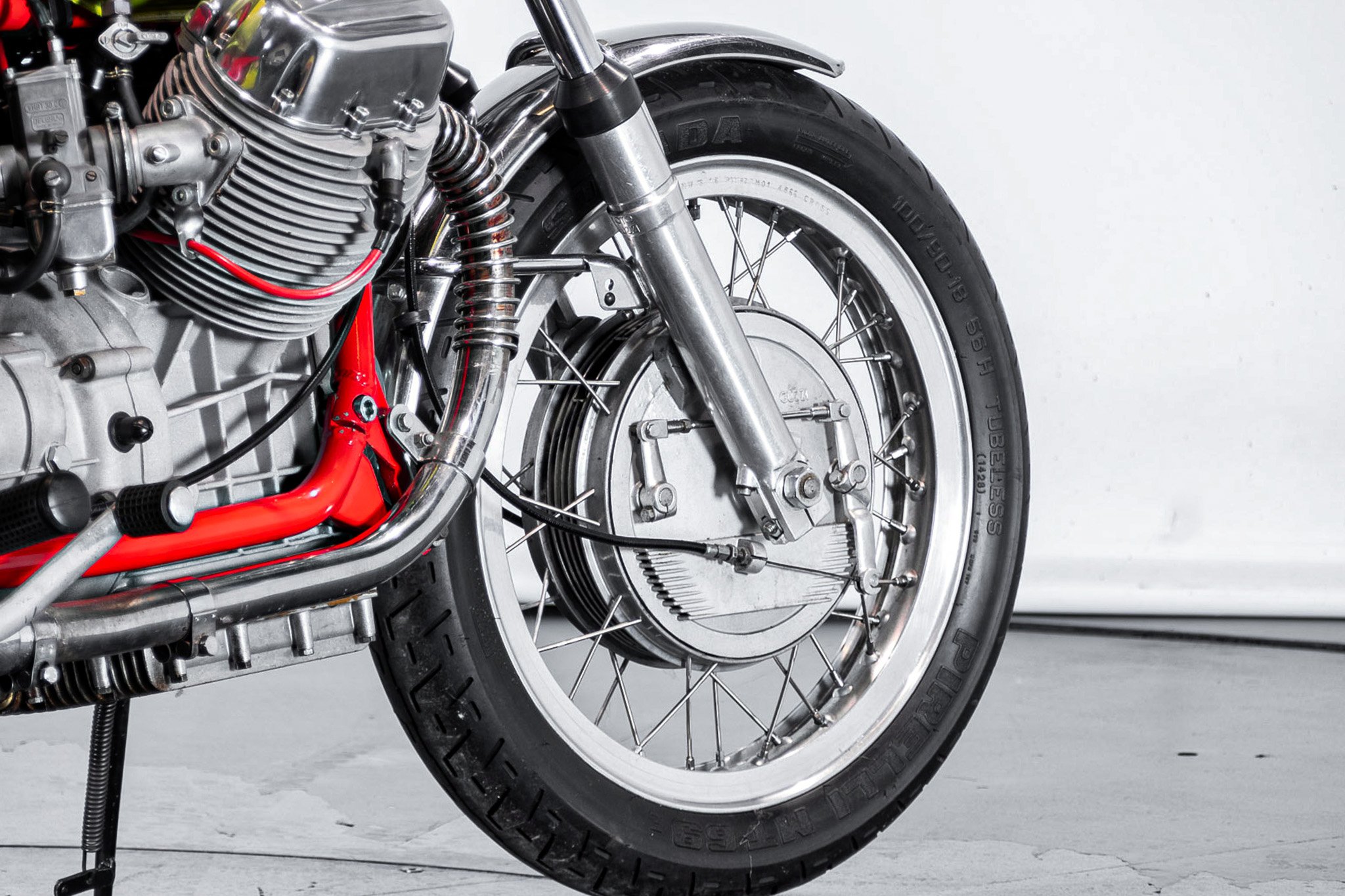 Moto Guzzi V7 SPORT \"Telaio Rosso\" 