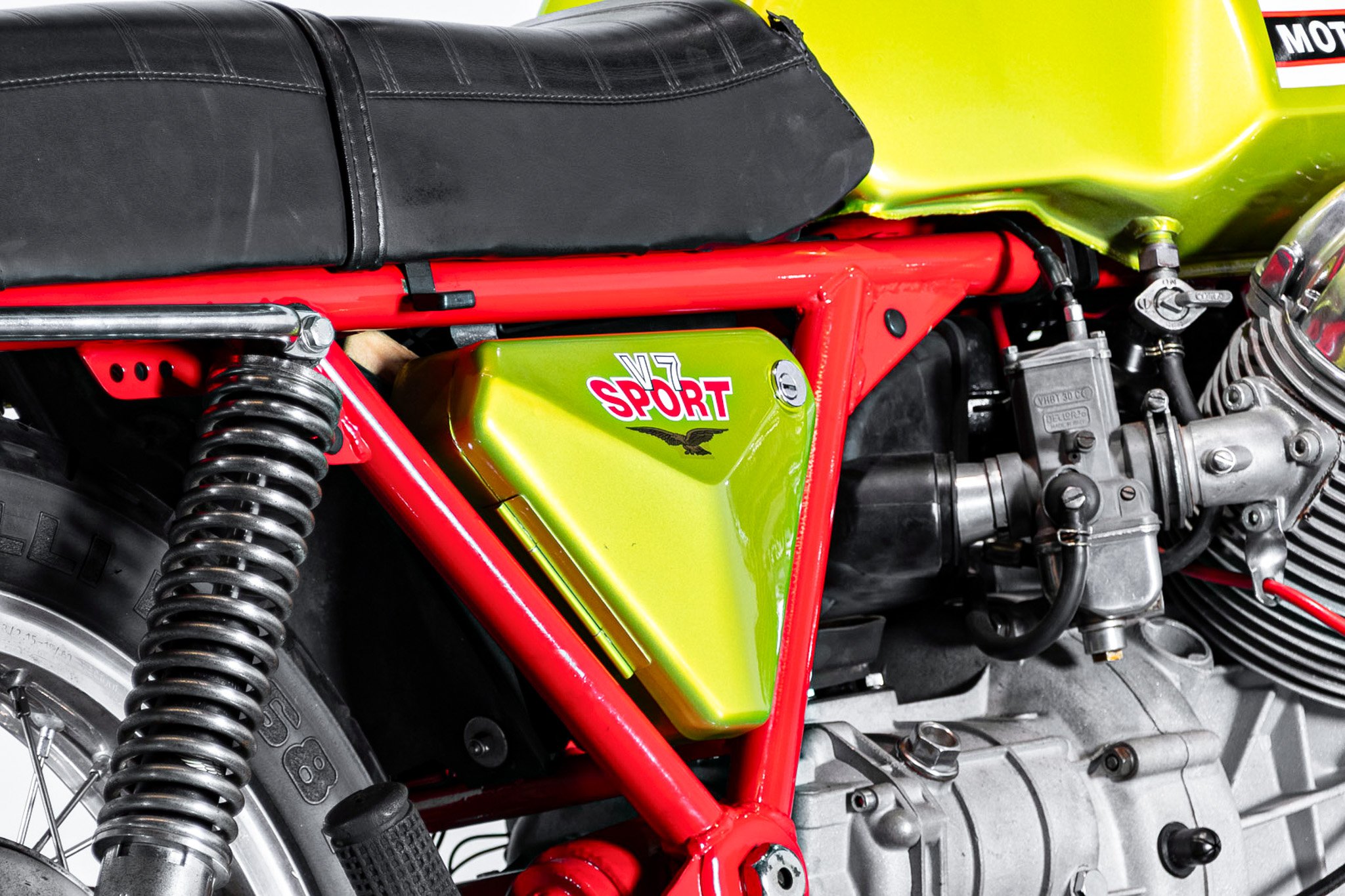Moto Guzzi V7 SPORT \"Telaio Rosso\" 