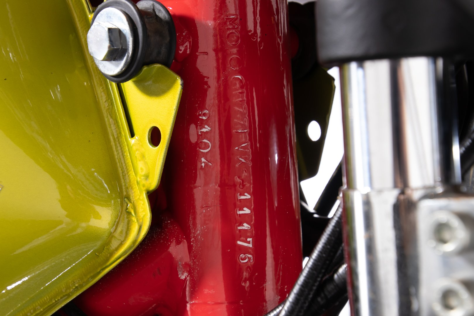 Moto Guzzi V7 SPORT \"Telaio Rosso\" 