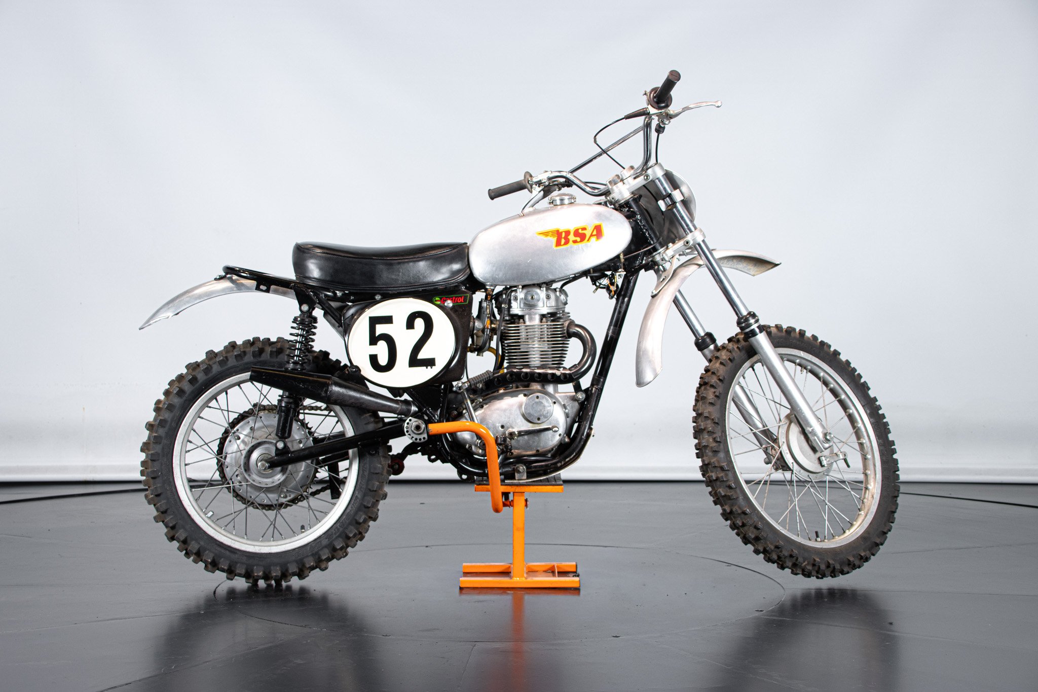 B.S.A B50 MX 