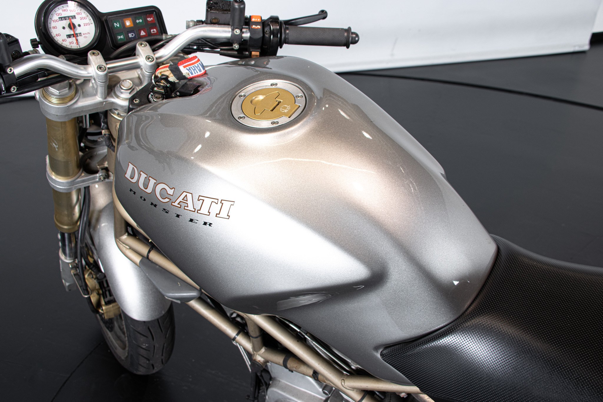 Ducati MONSTER M 750 