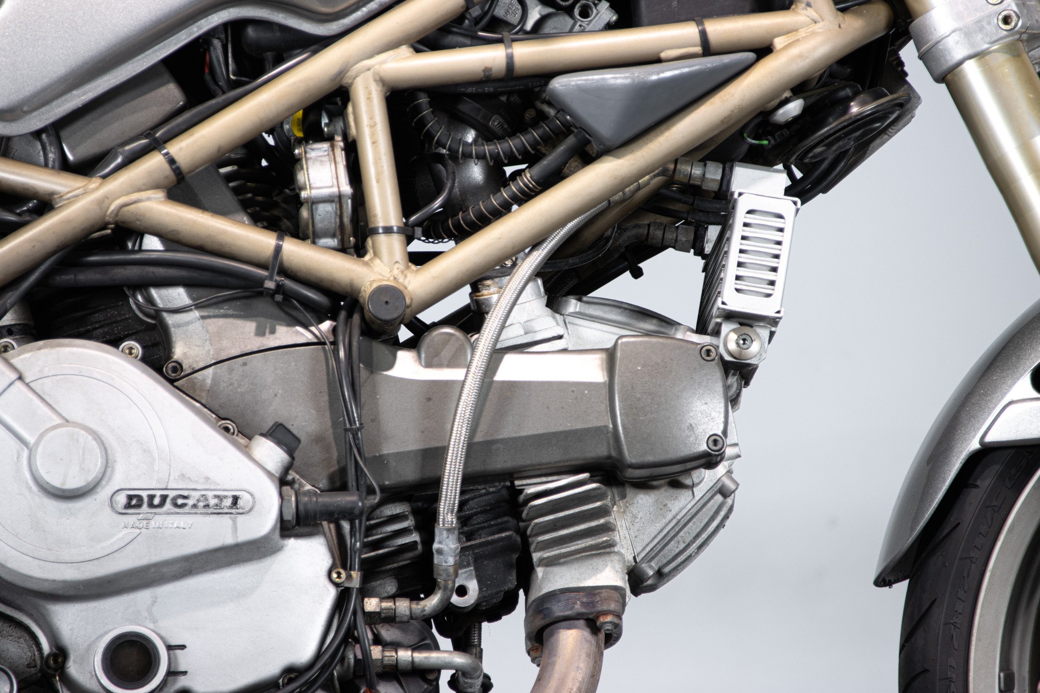 Ducati MONSTER M 750 