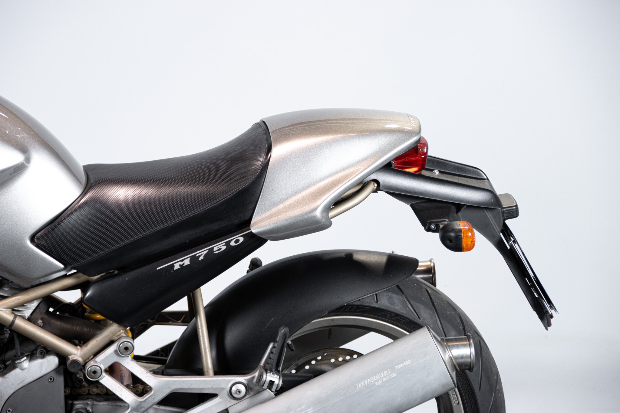 Ducati MONSTER M 750 