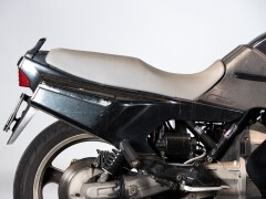 BMW K1 