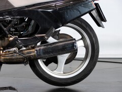 BMW K1 