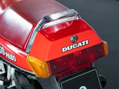 Ducati PASO 750 