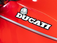 Ducati PASO 750 