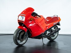 Ducati PASO 750 