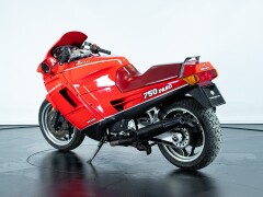 Ducati PASO 750 
