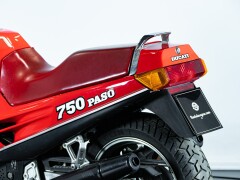 Ducati PASO 750 