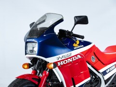 Honda VF 500 F 