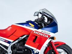 Honda VF 500 F 