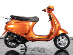 Piaggio Vespa 125 ET4 