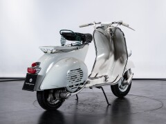 Piaggio VESPA 125 FARO BASSO 