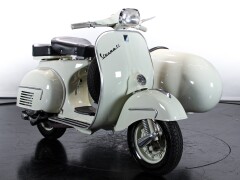 Piaggio Vespa GL 150 Sidecar 