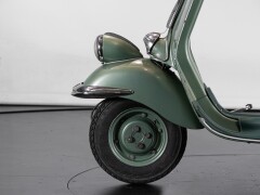 Piaggio Vespa 125 V30 M FARO BASSO 