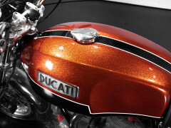 Ducati 750 GT 