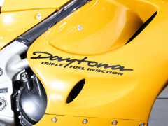 Triumph Daytona 595 