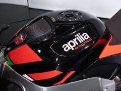 Aprilia RSV4 FACTORY WORKS 