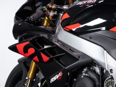 Aprilia RSV4 FACTORY WORKS 