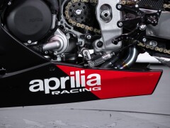 Aprilia RSV4 FACTORY WORKS 