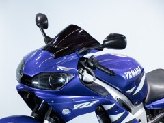 Yamaha R6 