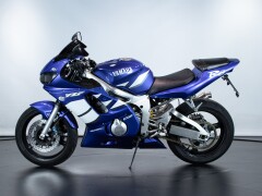 Yamaha R6 